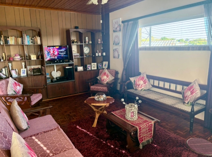 5 Bedroom Property for Sale in Fairbridge Heights Eastern Cape